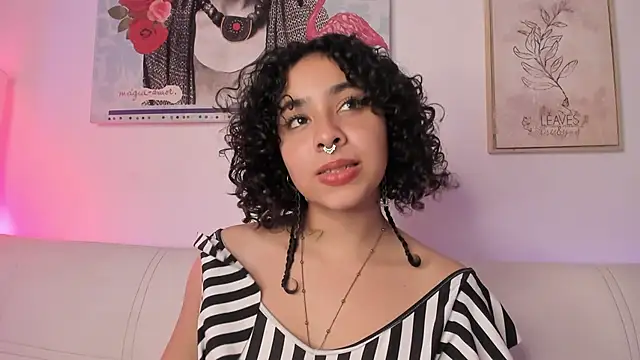 Dhalila  online show from 5, 3, 2025