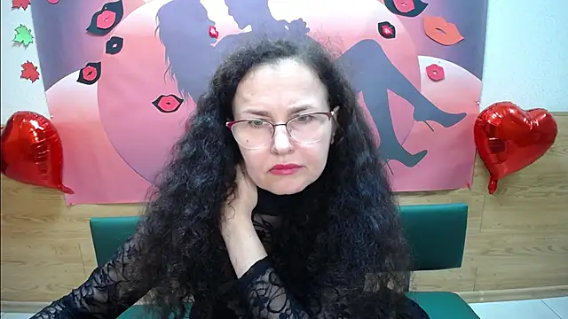 Miroslava Happi online show from 18, 10, 2025