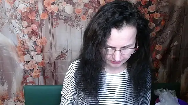 Miroslava Happi online show from 2, 3, 2026