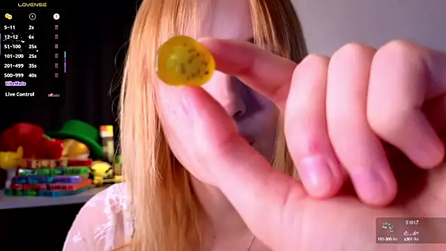 Hisoka akerley online show from 21, 9, 2025