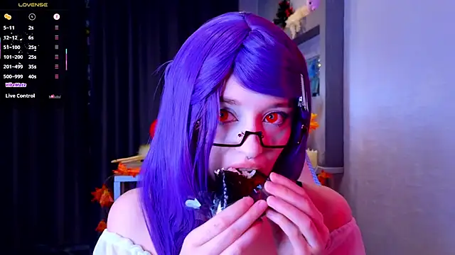 Hisoka akerley online show from 8, 11, 2025