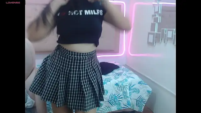 honnielane online show from 12, 2, 2025