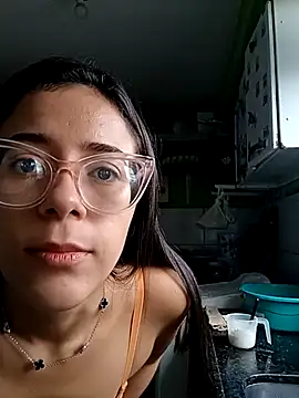 JuliaSalvaa online show from 19, 2, 2025