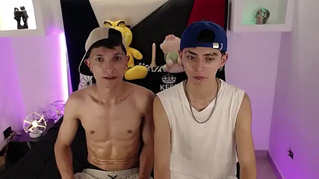 Snapshot of MaikyCooper chatting on 27, 2, 2025 MaikyCooper online show from 27, 2, 2025