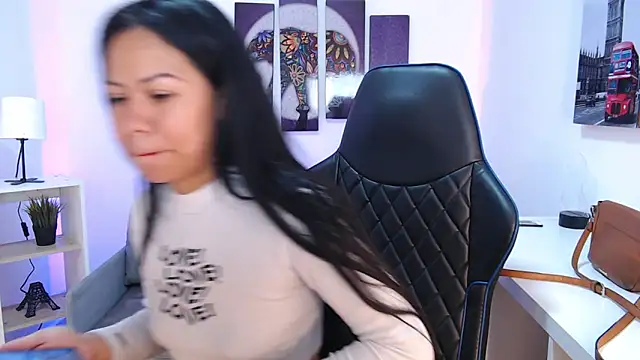 Katelady online show from 8, 11, 2025