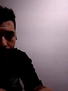 OutsizedPistol online show from 21, 9, 2025