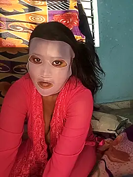 Snapshot of CuteRani001 chatting on 14, 2, 2025 CuteRani001 online show from 14, 2, 2025