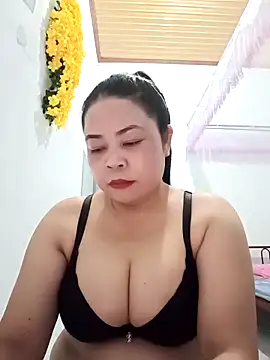 Snapshot of Baby-bigtits2024 chatting on 8, 2, 2025 Baby-bigtits2024 online show from 8, 2, 2025