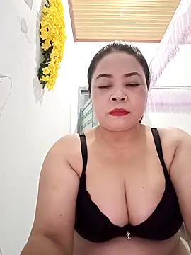 Snapshot of Baby-bigtits2024 chatting on 18, 2, 2025 Baby-bigtits2024 online show from 18, 2, 2025