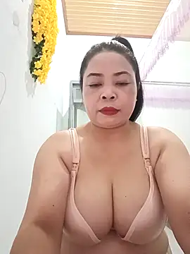 Snapshot of Baby-bigtits2024 chatting on 22, 2, 2025 Baby-bigtits2024 online show from 22, 2, 2025