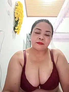 Snapshot of Baby-bigtits2024 chatting on 23, 2, 2025 Baby-bigtits2024 online show from 23, 2, 2025