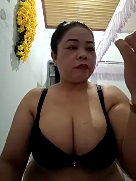 Snapshot of Baby-bigtits2024 chatting on 24, 2, 2025 Baby-bigtits2024 online show from 24, 2, 2025