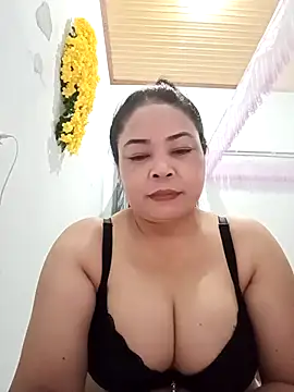 Snapshot of Baby-bigtits2024 chatting on 9, 3, 2025 Baby-bigtits2024 online show from 9, 3, 2025