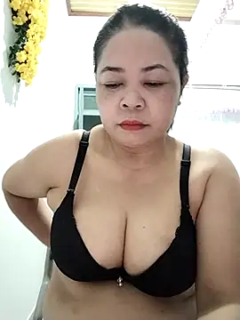 Snapshot of Baby-bigtits2024 chatting on 21, 9, 2025 Baby-bigtits2024 online show from 21, 9, 2025