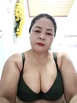 Baby-bigtits2024 online show from 29, 11, 2025