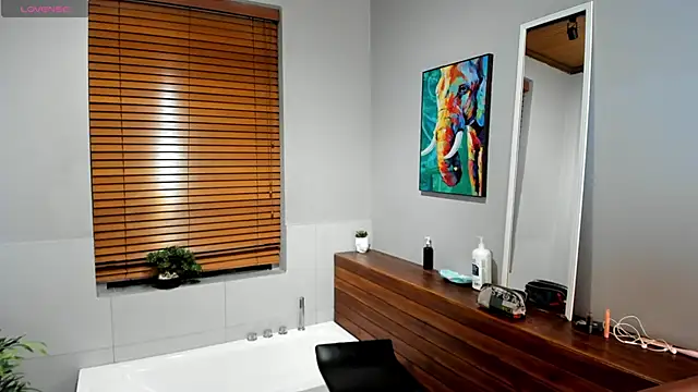 Snapshot of Georgina_Palacios_ chatting on 4, 11, 2025 Georgina Palacios online show from 4, 11, 2025