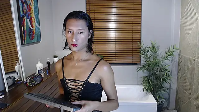 Snapshot of Georgina_Palacios_ chatting on 23, 11, 2025 Georgina Palacios online show from 23, 11, 2025