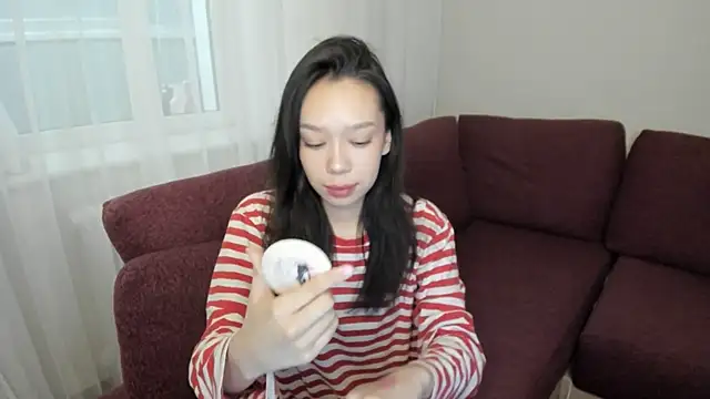 CherryMolly online show from 25, 9, 2025