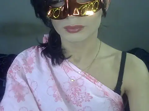 YourCDBitch online show from 9, 5, 2026