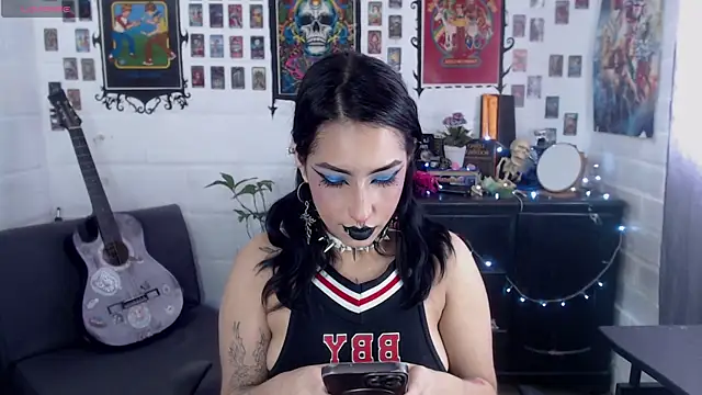 Nyx Blackmoon online show from 19, 2, 2025