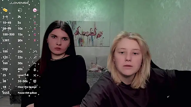 Snapshot of Emily_Shany chatting on 8, 2, 2025 Emily Shany online show from 8, 2, 2025