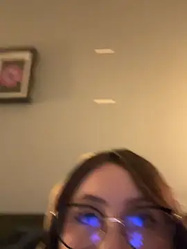 ValentinaOrtiz3 online show from 8, 7, 2026