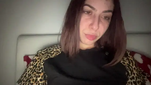 Snapshot of sarrah_rossy chatting on 27, 2, 2025 sarrah rossy online show from 27, 2, 2025