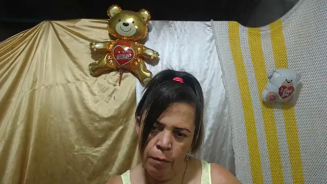 Snapshot of alina_maturehot chatting on 16, 3, 2025 alina maturehot online show from 16, 3, 2025