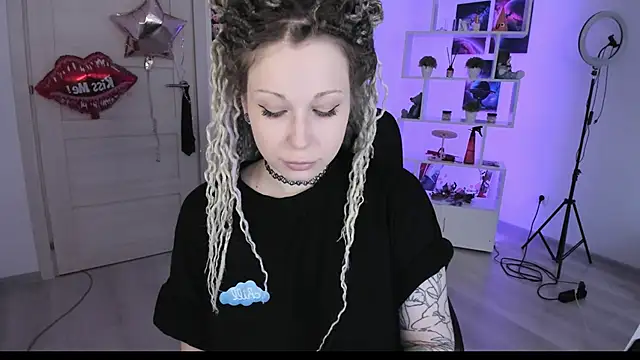 HoneySallyMoore online show from 14, 9, 2025