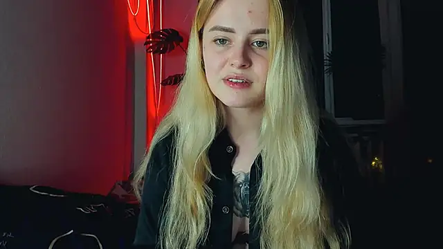 Alexa Pirs online show from 7, 3, 2025