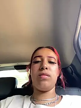 Snapshot of Scarlett-LS chatting on 21, 2, 2025 Scarlett-LS online show from 21, 2, 2025