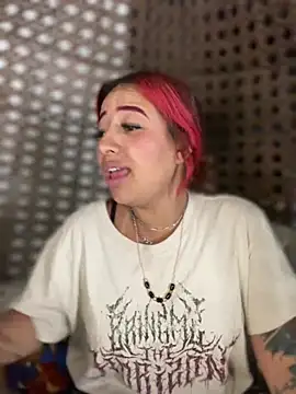 Snapshot of Scarlett-LS chatting on 22, 2, 2025 Scarlett-LS online show from 22, 2, 2025