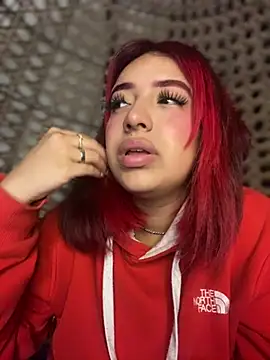 Snapshot of Scarlett-LS chatting on 13, 3, 2025 Scarlett-LS online show from 13, 3, 2025