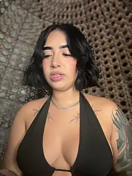 Snapshot of Scarlett-LS chatting on 13, 9, 2025 Scarlett-LS online show from 13, 9, 2025