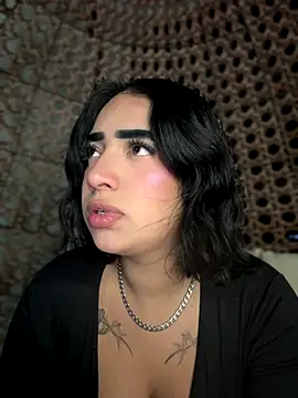 Snapshot of Scarlett-LS chatting on 10, 10, 2025 Scarlett-LS online show from 10, 10, 2025