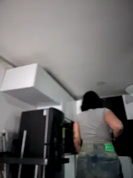 Snapshot of Scarlett-LS chatting on 27, 10, 2025 Scarlett-LS online show from 27, 10, 2025