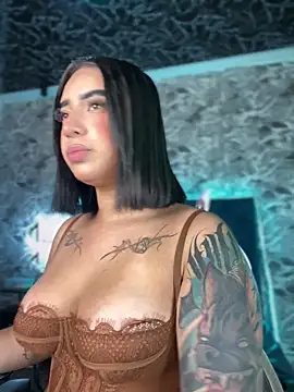 Snapshot of Scarlett-LS chatting on 16, 11, 2025 Scarlett-LS online show from 16, 11, 2025