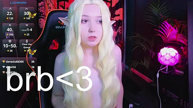 Snapshot of MizukiNoYoru chatting on 6, 3, 2025 MizukiNoYoru online show from 6, 3, 2025