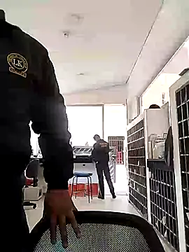 Snapshot of oscarshow24 chatting on 1, 3, 2025 oscarshow24 online show from 1, 3, 2025