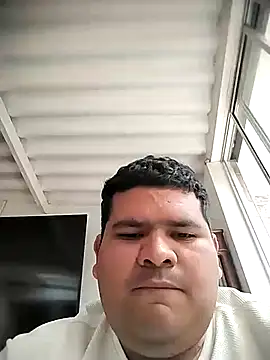 Snapshot of oscarshow24 chatting on 30, 9, 2025 oscarshow24 online show from 30, 9, 2025