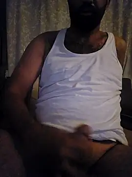 Snapshot of cuckold123 chatting on 29, 10, 2025 cuckold123 online show from 29, 10, 2025