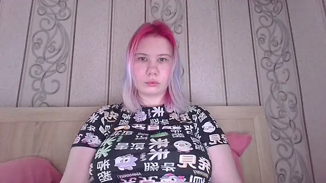 Little kitsune1707 online show from 27, 10, 2025