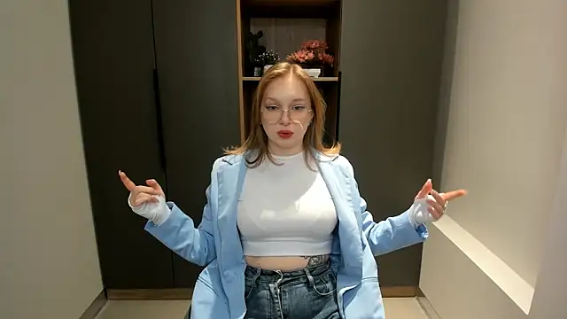 Snapshot of EdlaHames chatting on 16, 2, 2025 EdlaHames online show from 16, 2, 2025