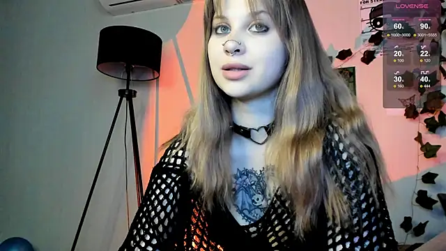 marynixoxo online show from 7, 3, 2025