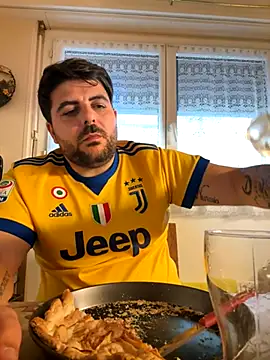 Sex-10-10 online show from 17, 11, 2025