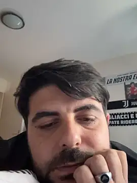 Sex-10-10 online show from 26, 11, 2025