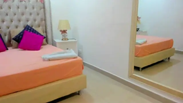 CandieGilson   online show from 8, 3, 2026