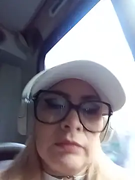 CandieGilson   online show from 6, 6, 2026