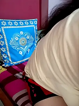 Snapshot of Mannat-222 chatting on 6, 11, 2025 Mannat-222 online show from 6, 11, 2025