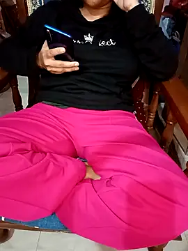 Snapshot of Mannat-222 chatting on 20, 11, 2025 Mannat-222 online show from 20, 11, 2025